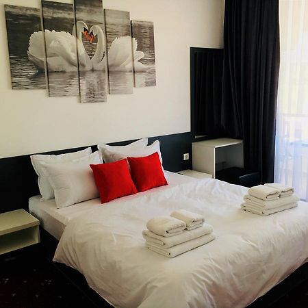 Hotel Aqua Kŭrdzhali Esterno foto
