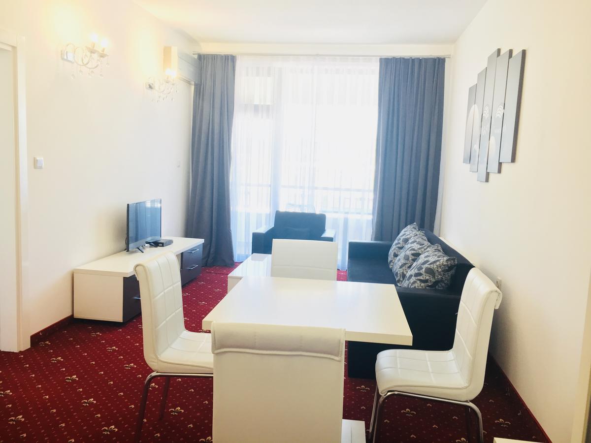 Hotel Aqua Kŭrdzhali Esterno foto