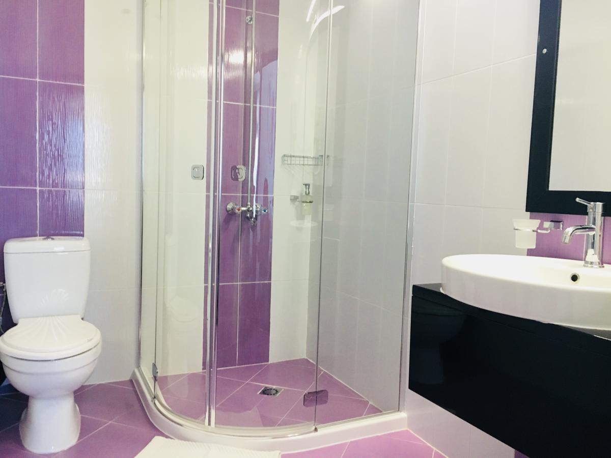 Hotel Aqua Kŭrdzhali Esterno foto