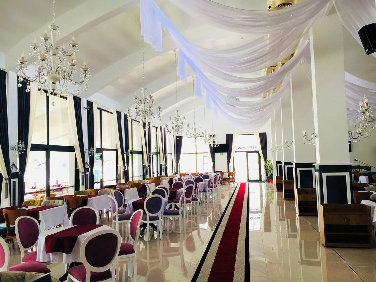 Hotel Aqua Kŭrdzhali Esterno foto